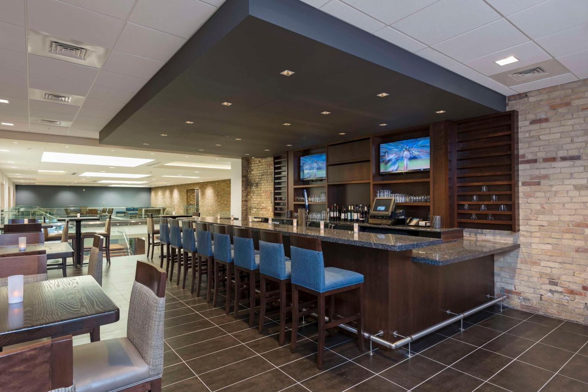 Homewood Suites By Hilton Grand Rapids Downtown Exteriör bild