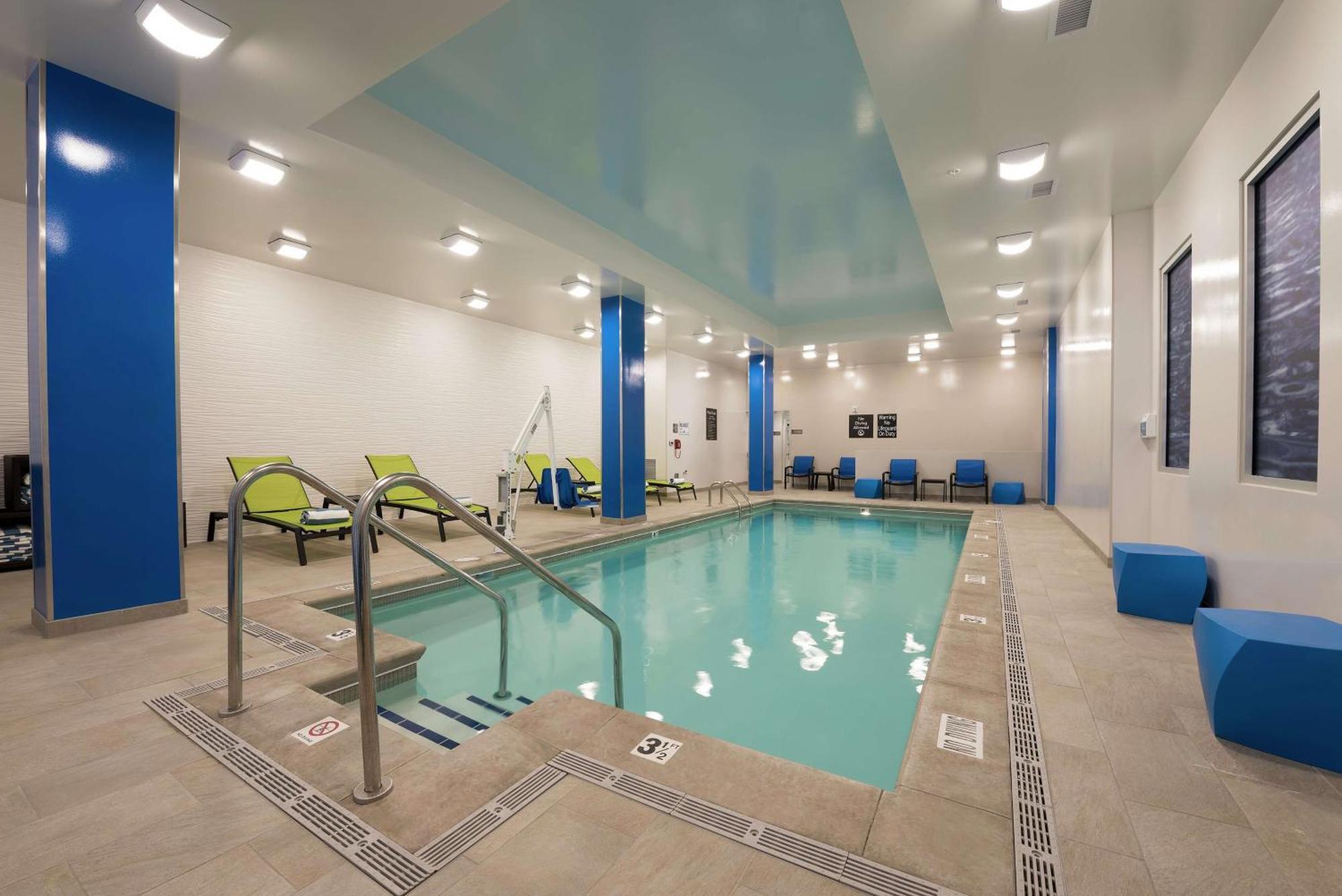 Homewood Suites By Hilton Grand Rapids Downtown Exteriör bild